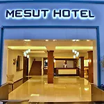 Отель Mesut