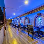 Hotel Mesut